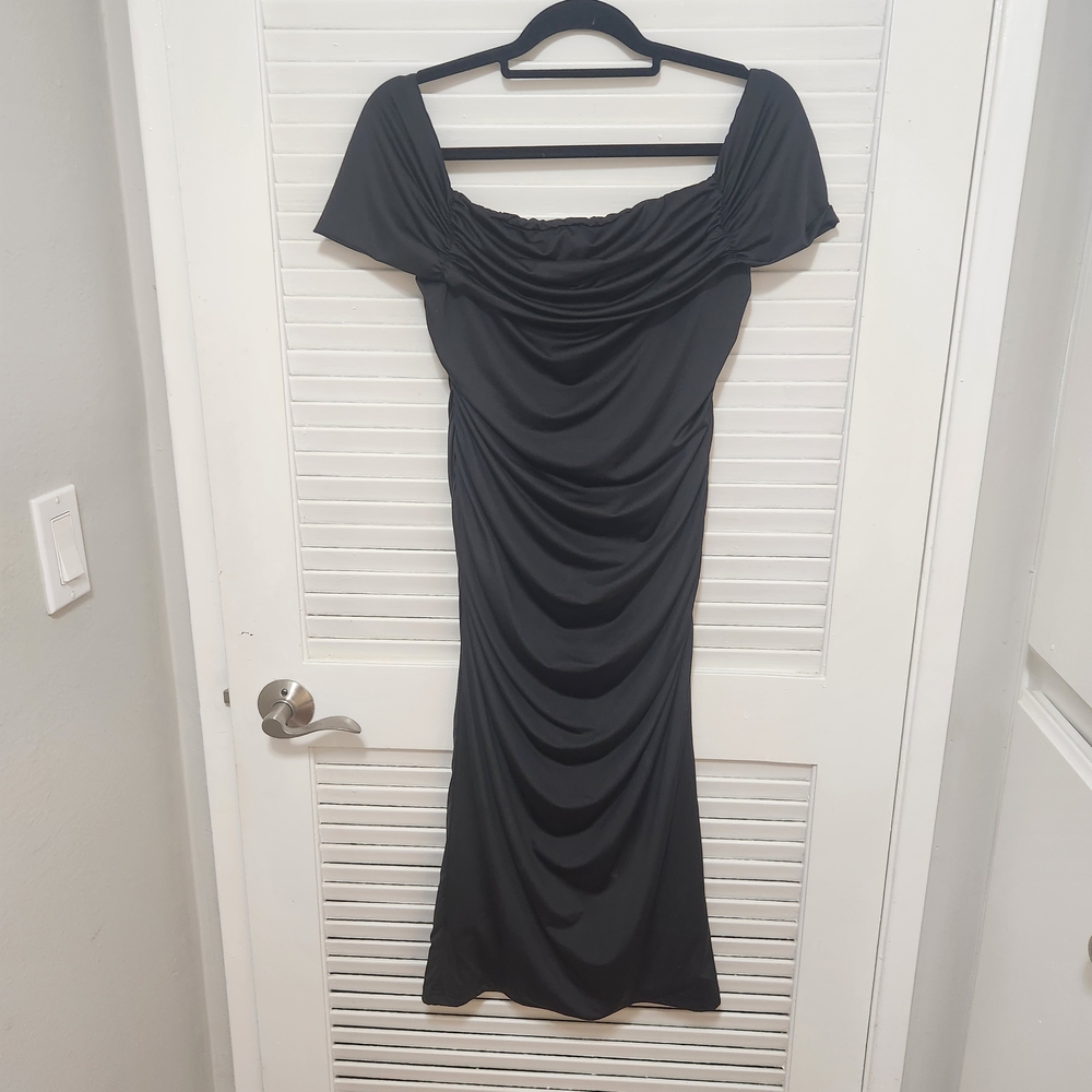 Amazon Black Ruched Midi Dress